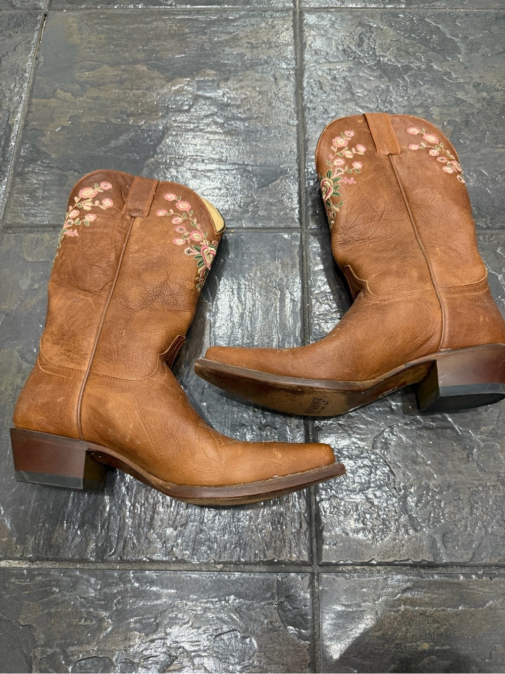 Shyanne Floral Embroidered Brown Leather Western Cowboy Boots Size 8.5